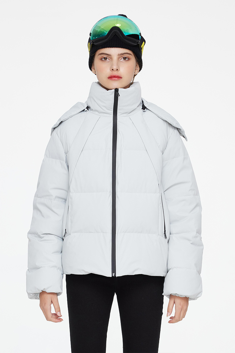 SKI-Jacket yako ya kwenda chini kwa anuwai ya hali ya hewa ya baridi