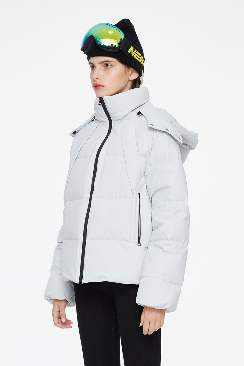 SKI-Jacket yako ya kwenda chini kwa anuwai ya hali ya hewa ya baridi