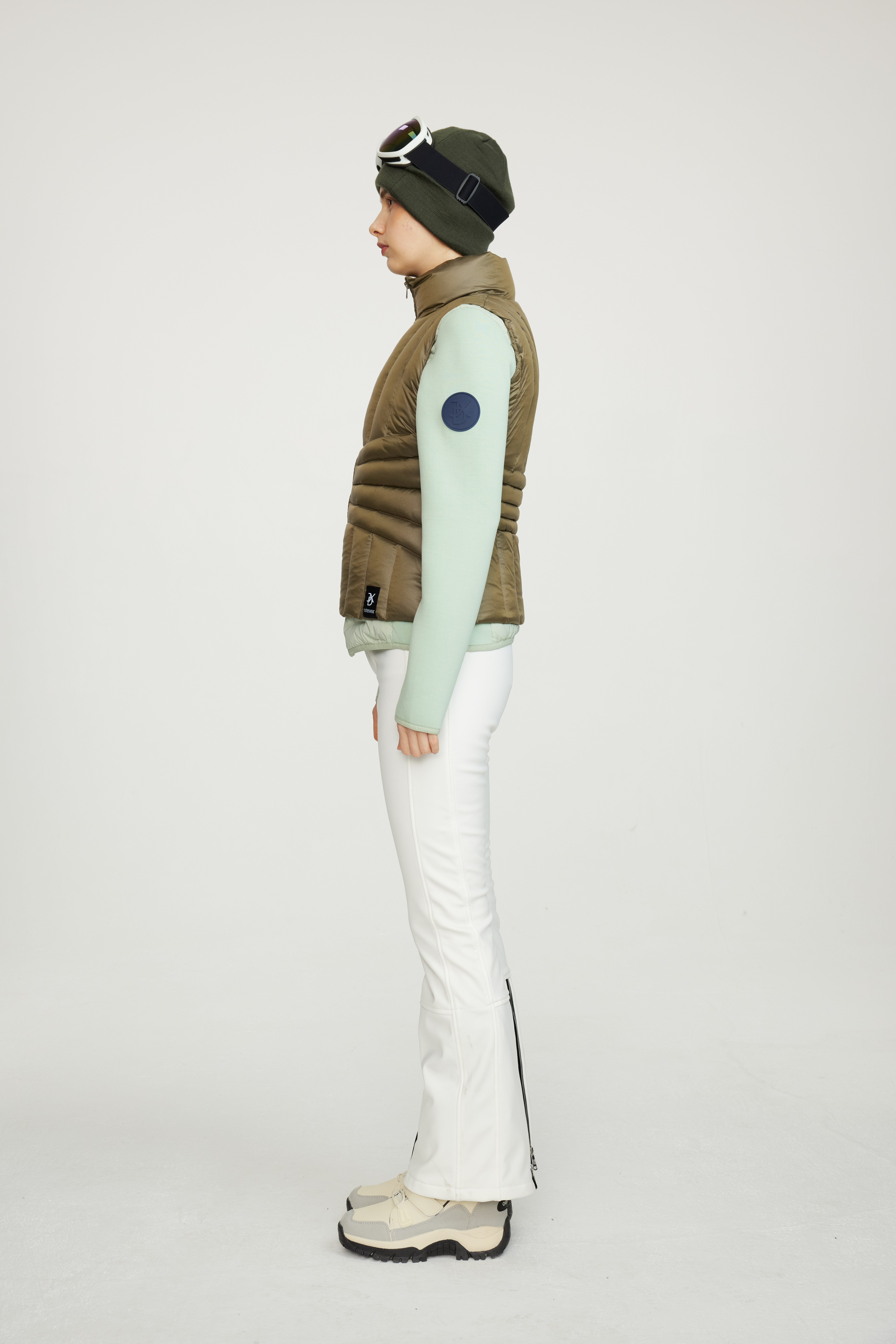 ເສື້ອກັນໜາວຍິງ Quilted Lightweight