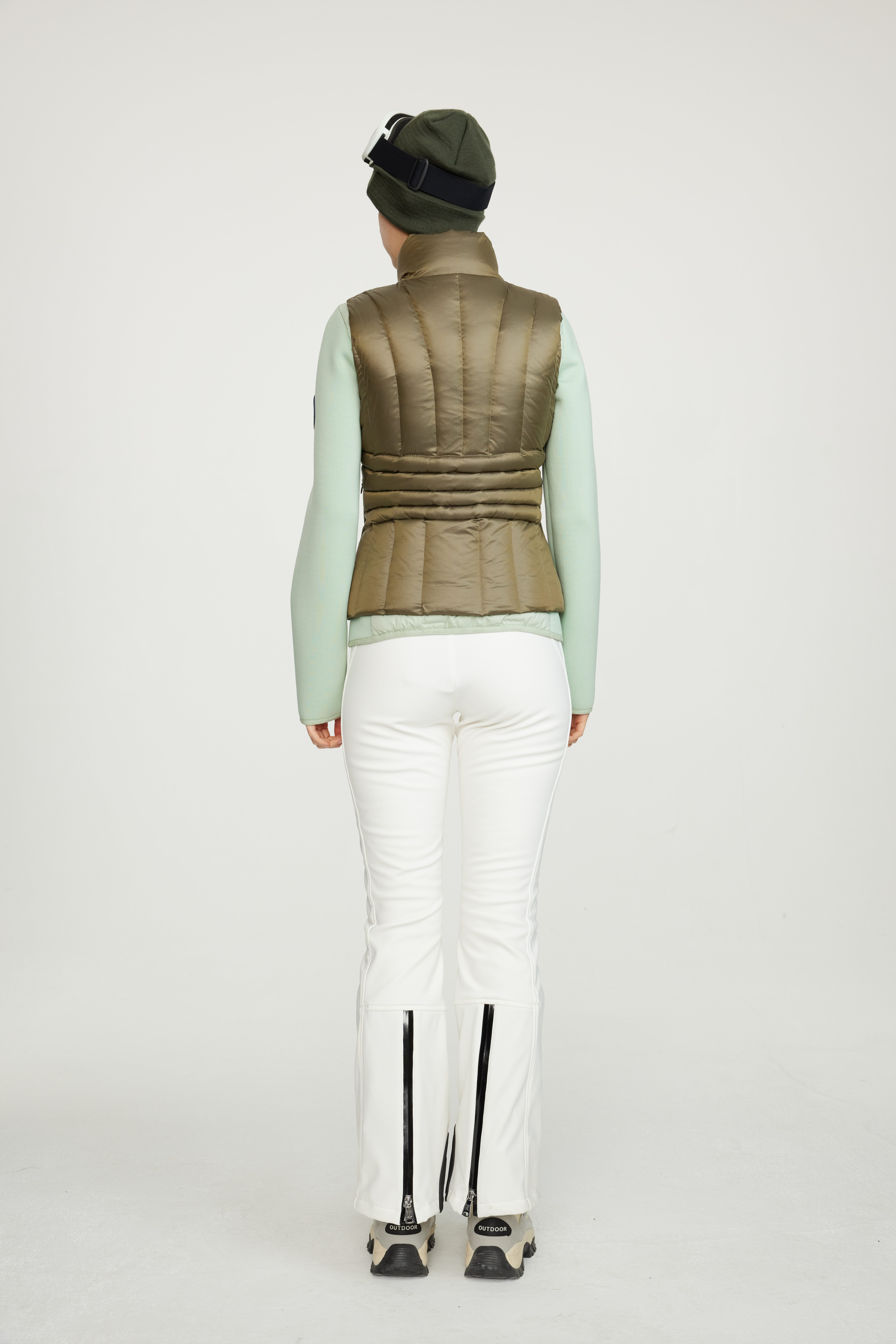 ເສື້ອກັນໜາວຍິງ Quilted Lightweight