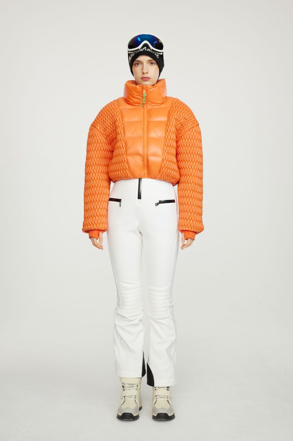 Mulierum Quilted Cropped Jacket