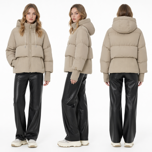 Kurzer Puffermantel mit Tweed – Matte Mischung
