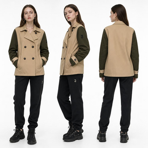 Farveblokeret kort trenchcoat med diamant-quiltet ryg